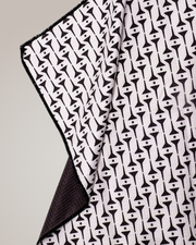 Black Tees Quick-Drying Towel