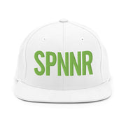 Spinner Snapback The Links White Kiwi golf hat – front view